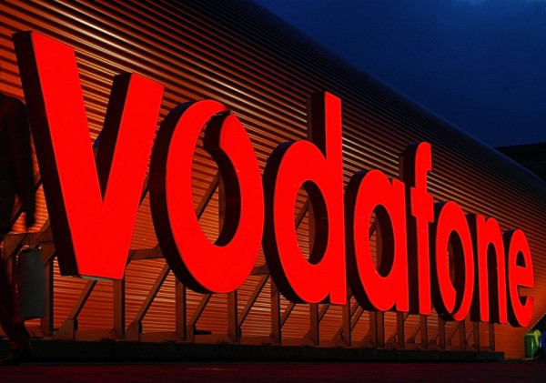 Vodafone lança primeiro comando de voz mãos-livres para TV